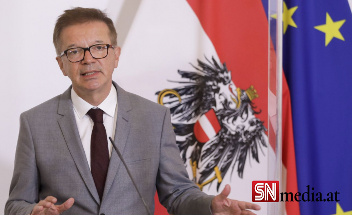Avusturya Sağlık ve Sosyal Bakanı Rudolf Anschober istifa etti