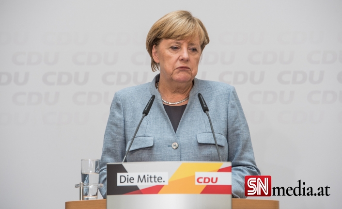 Muhalefet Merkel’i Anayasa Mahkemesi’ne Şikayet Edecek