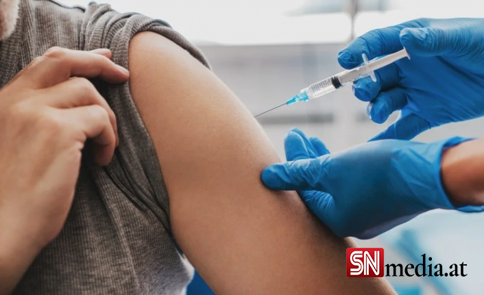 İtalya’da bir sağlık çalışanı sahte kolla Covid aşısı olmaya çalışırken yakalandı