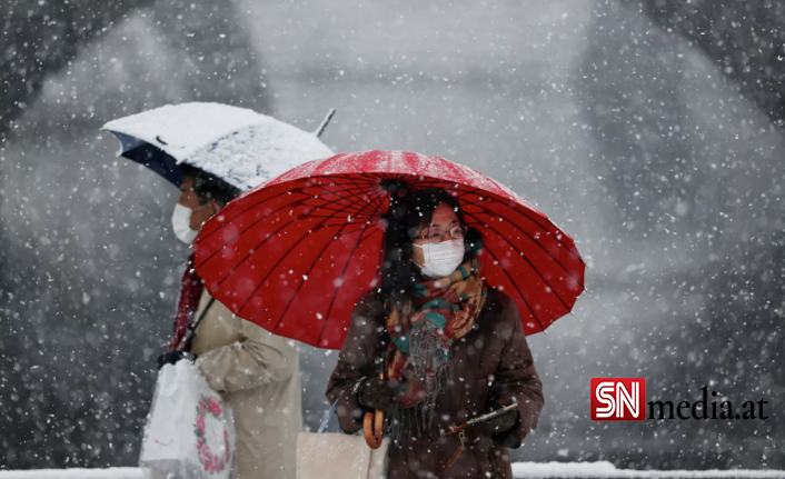 Japonya’da şiddetli kar yağışı: 215 kişi hastanelik oldu