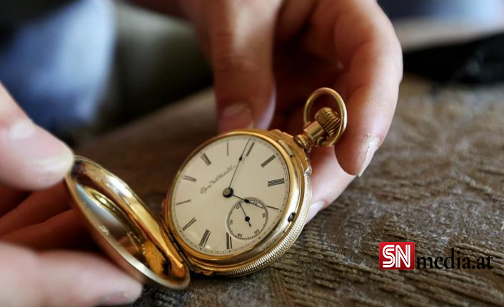 Nazi askerinin 80 yıl önce çaldığı saat sahibinin torununa geri döndü