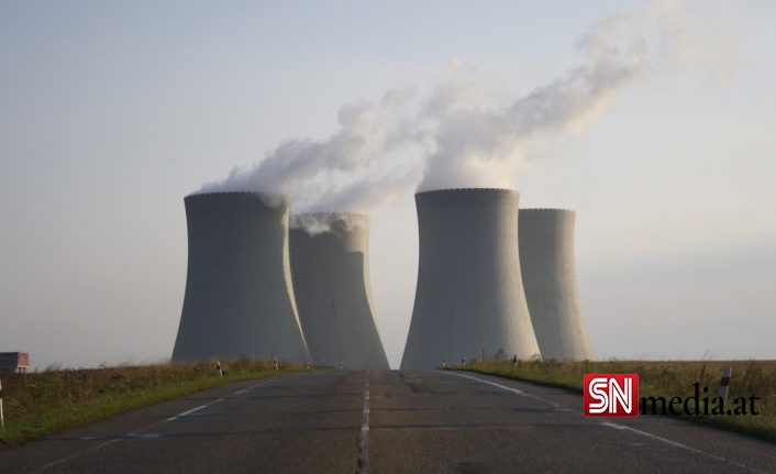 Almanya AB'nin Nükleer Enerjiyi, Yeşil Yatırımlara Dahil Etme Planlarına Karşı Oy Kullanacak