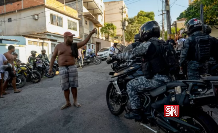 Brezilya'da polisin gaz bombası atıp zorla bagaja soktuğu siyah öldü