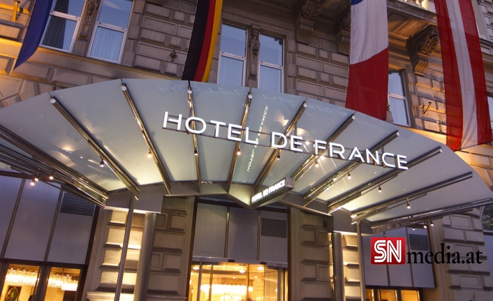 Viyana Oteli, Hotel de France Mülteci Barınağı Oldu