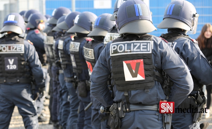 Avusturya’da, Bir Okula Saldırı İhbarı Yapıldı