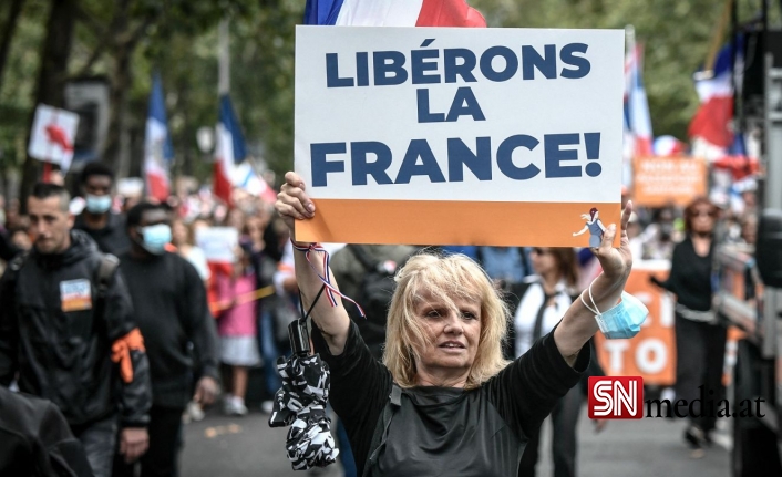 Fransa'da milyonlarca kişi yine grevde: Macron neden emeklilik yaşını yükseltmek istiyor, sendikalar ve muhalefet ne diyor?