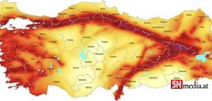 Kahramanmaraş ve Gaziantep'te deprem! Türkiye'de 7.4 büyüklüğünde deprem birçok ilde hissedildi!