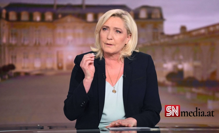 Le Pen: Fransa, Afrika'dan aşağılayıcı bir şekilde kovuldu