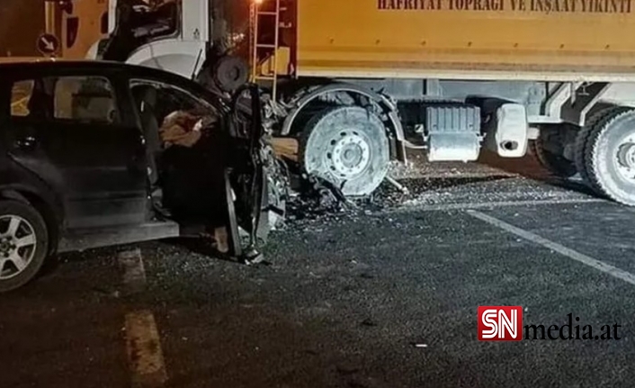 Avusturya plakalı otomobil ile kamyon çarpıştı: 1 ölü, 2 yaralı